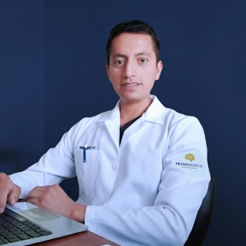 Dr. Omar Guamán, Director de Praxis Medical